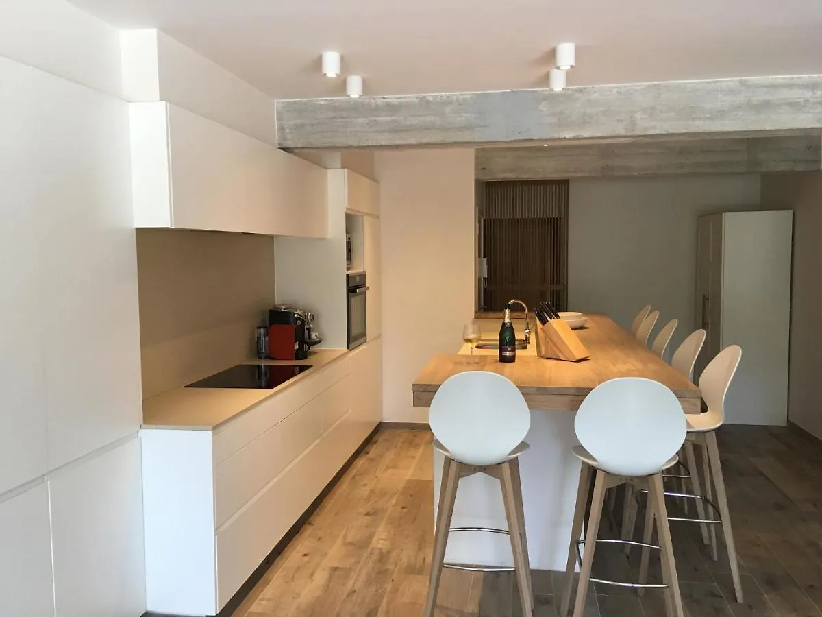 Iberia Apartment Ostend 0*,